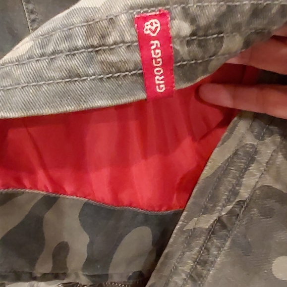 Groggy embroidered camo coat - Picture 5 of 11